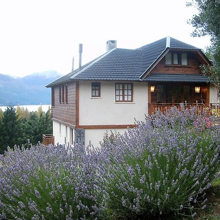 Arelauquen Bungalows & Suites San Carlos de Bariloche Kültér fotó