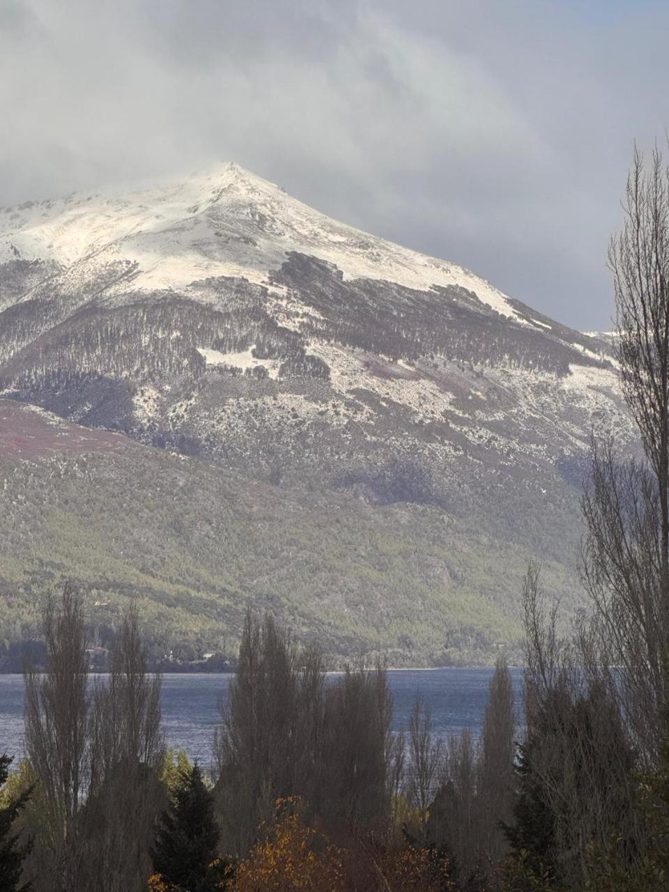 Arelauquen Bungalows & Suites San Carlos de Bariloche Kültér fotó