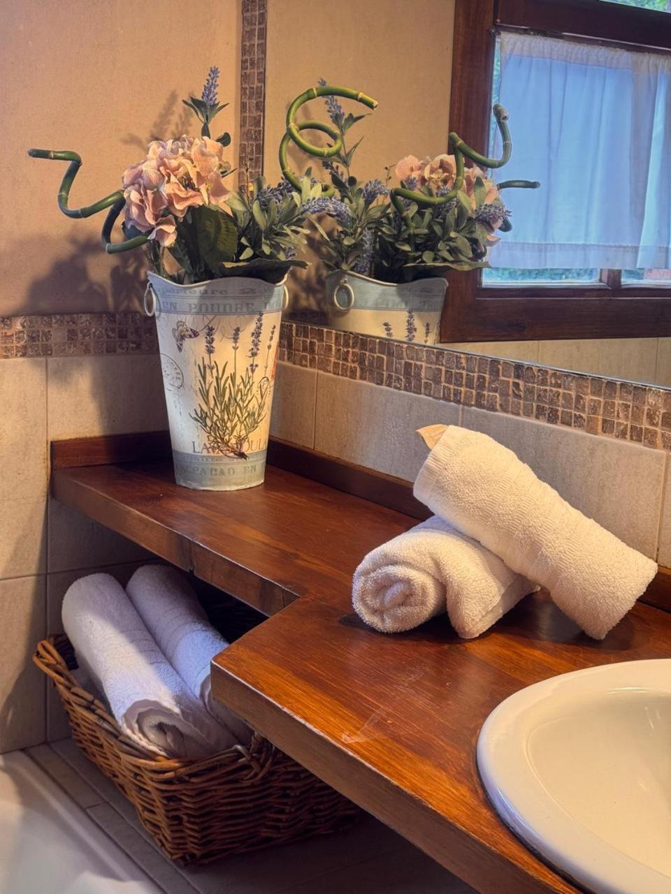 Arelauquen Bungalows & Suites San Carlos de Bariloche Kültér fotó